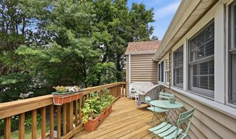 1116 N ROOSEVELT St N, Arlington, VA 22205