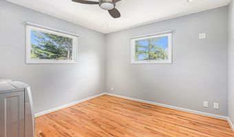 2222 Delaware Dr, Ann Arbor, MI 48103