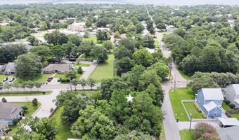 Demontluzin Avenue, Bay St. Louis, MS 39520