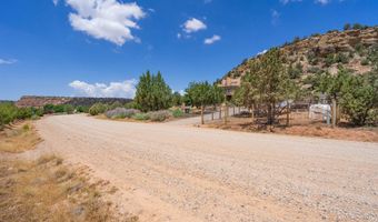 944 W Foothill Dr, Apple Valley, UT 84737