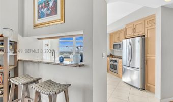 9751 E Bay Harbor Dr 12D, Bay Harbor Islands, FL 33154