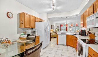 550 CRANES Way 122, Altamonte Springs, FL 32701