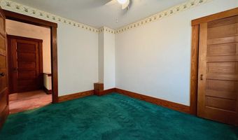 825 N Indiana Ave, Auburn, IN 46706