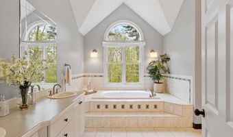 90 Frye Rd, Bolton, MA 01740