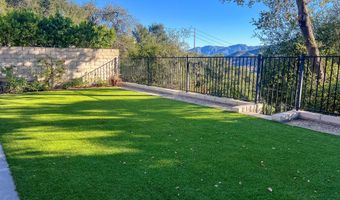 5458 Softwind Way, Agoura Hills, CA 91301
