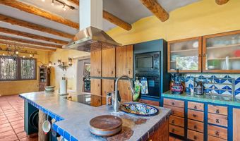 32 CIELO DORADO Dr, Anthony, NM 88021