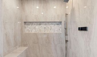 266 E SWEETWATER Way, Appleton, WI 54913