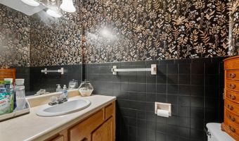 1418 Money St, Augusta, KS 67010