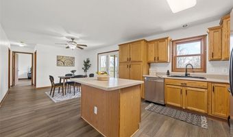 13294 212th Ave, Anamosa, IA 52205