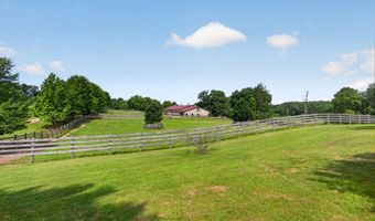 2405 Nicholson Ln, Albion, MI 49224