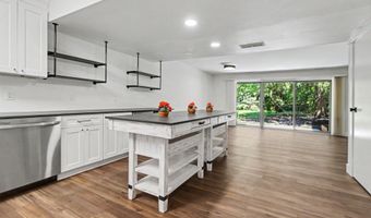 731 Skynob Dr, Ann Arbor, MI 48105