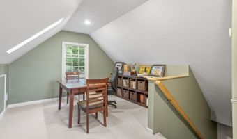 100 Hickory Tavern Rd, Long Hill Twp., NJ 07933
