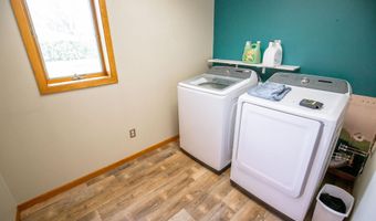711 E Chubb St, Algona, IA 50511