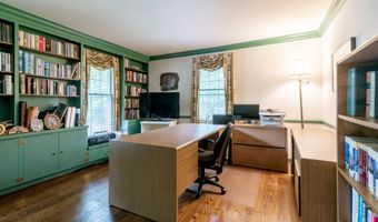 144 Barton North Dr, Ann Arbor, MI 48105