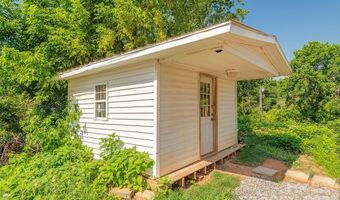 153 Vinewood Cir, Asheville, NC 28806