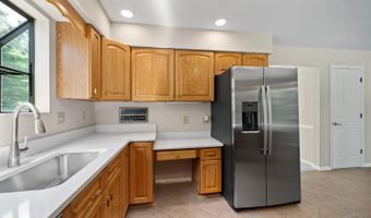 8240 Woodglen Dr, Anderson Twp., OH 45255