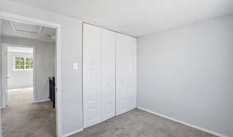 4626 BRENTLEIGH Ct, Annandale, VA 22003
