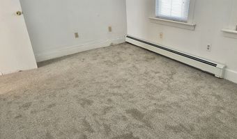 25 Pleasant St, Ansonia, CT 06401