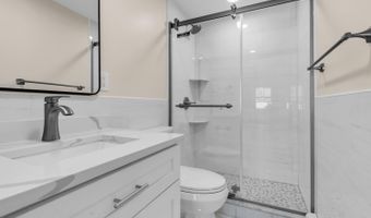 814 Dunlewy St, Asbury Park, NJ 07712
