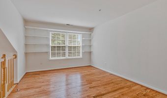 20395 BRIGHTCREST Ter, Ashburn, VA 20147