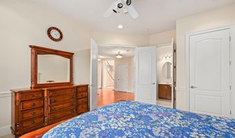 43112 UNISON KNOLL Cir, Ashburn, VA 20148