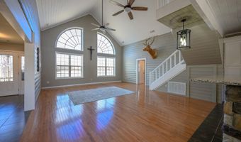 3 Doss Ln, Batesville, AR 72501