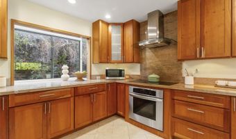 1623 Kalaniuka Way 43, Honolulu, HI 96821