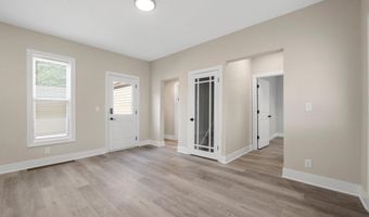 329 W 19th St, Auburn, IN 46706