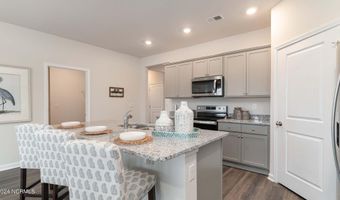 1297 Woodhouse Dr NW, Ash, NC 28420