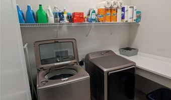 5923 SILVER SUN Dr, Apollo Beach, FL 33572