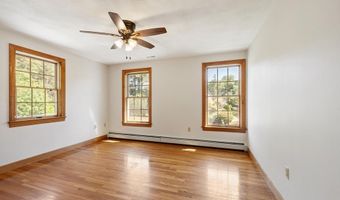 4 Battcock Rd, Billerica, MA 01821