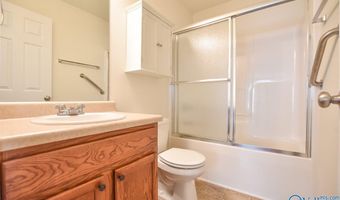 15395 Mill Valley Dr, Athens, AL 35613