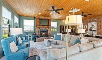 5204 SW Ridge Mont Rd, Bentonville, AR 72713