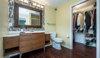 9327 Mackenzie Rd, Affton, MO 63123