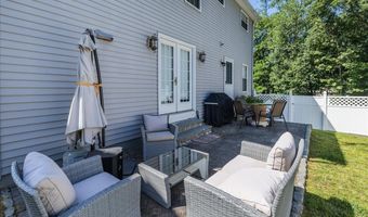 70 Albemarle St, Bridgeport, CT 06606