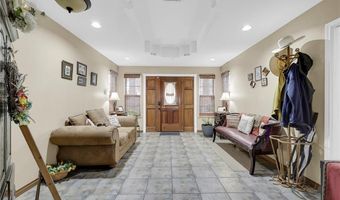 703 S Orange St, Alton, TX 78573