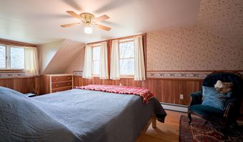721 Hewitt Rd, Bristol, VT 05443