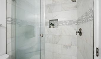 1038 Melrose Ave, Alameda, CA 94502