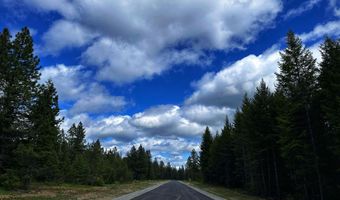 7772 N Autry Ln, Athol, ID 83801