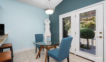 23 Holiday Dr, Arden, NC 28704