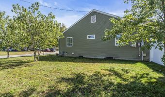 65 Shell St, Beachwood, NJ 08722