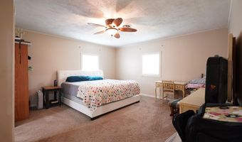 54 Maddox Ln, Bedford, IN 47421