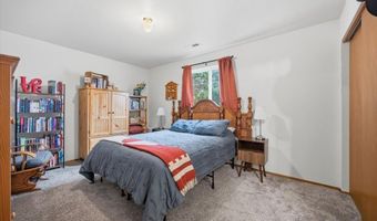 1547 13th St, Benton City, WA 99320