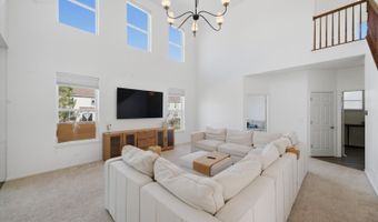 510 Golden Valley Ln, Algonquin, IL 60102