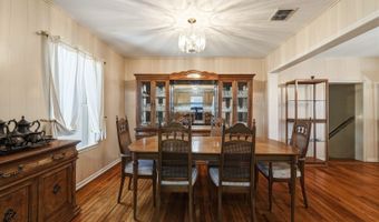 6730 E Loop 1604 S, Adkins, TX 78101