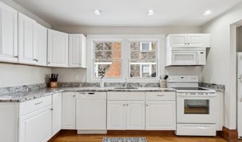 50 Osborne Ave, Bay Head, NJ 08742