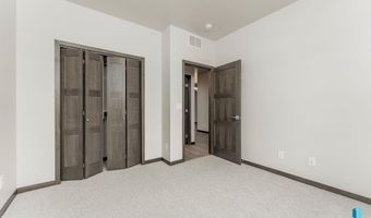 2408 E Brek St, Brandon, SD 57005