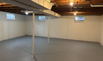 2894 Park, Adrian, MI 49221