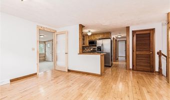 75 Hickory Dr, North Kingstown, RI 02852