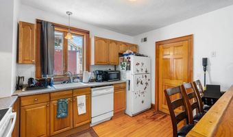 14-16 18 Friend St, Amesbury, MA 01913